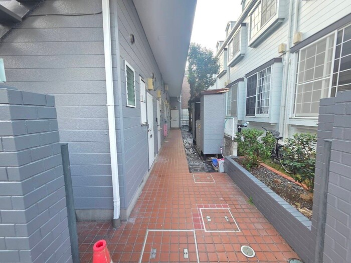 エントランス部分 パンシオン淵野辺Ａ