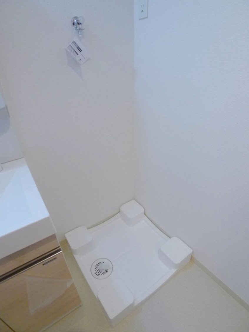 洗濯機置場 Ｌｉｌｙ´ｓ　Ｇａｒｄｅｎ