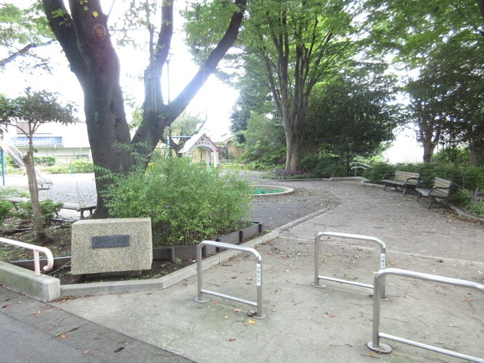 高田第五公園(公園)まで100m 松林荘