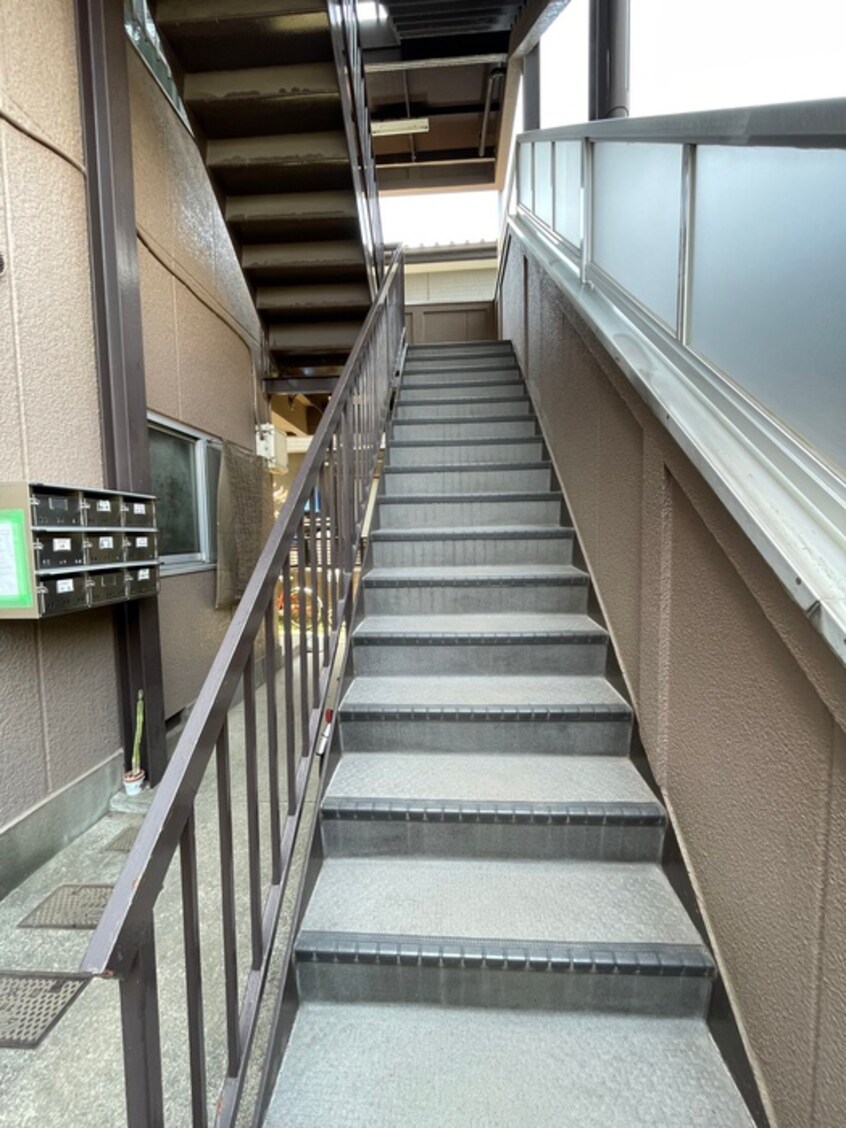 エントランス部分 ルネッサ・Ｋ