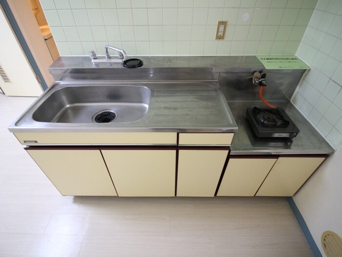 キッチン 友ビル２号