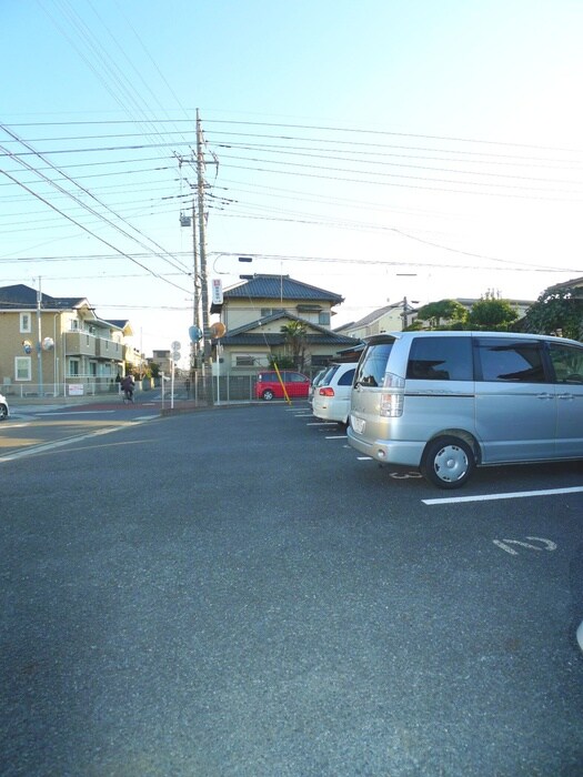 駐車場 エミネンスＡ棟