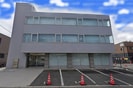 平野駅前ビルの外観