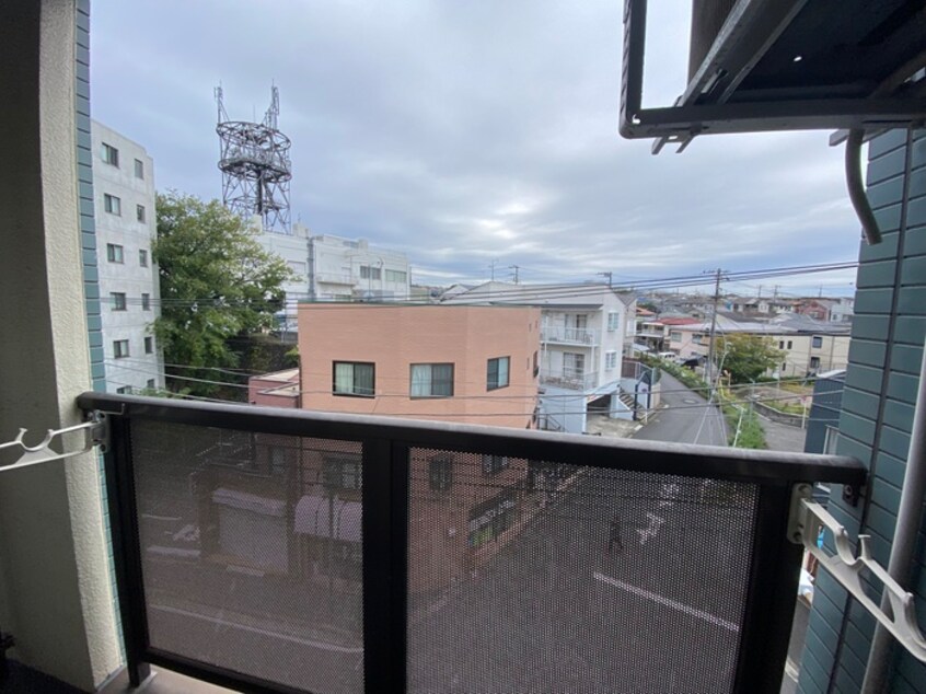 室内からの展望 斉藤ﾋﾞﾙ(201202302401402)