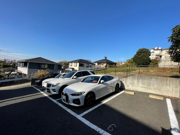 駐車場 リブリ･百合ヶ丘