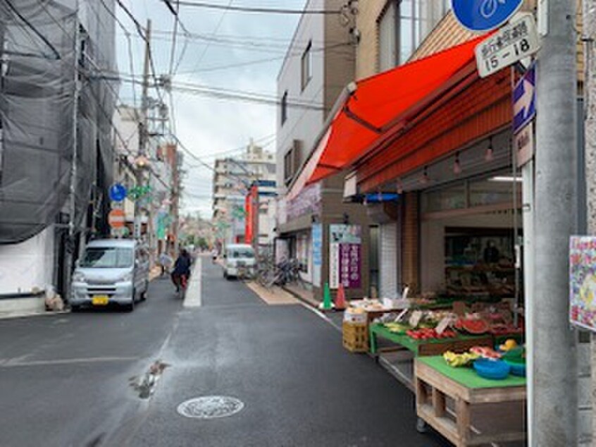 桜本商店街(スーパー)まで10m イデアル大島