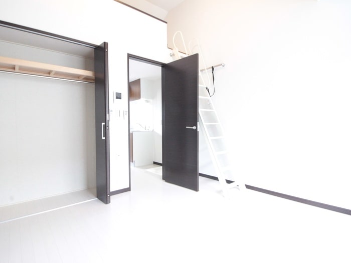 居室 Ｒｅｓｅｄａ