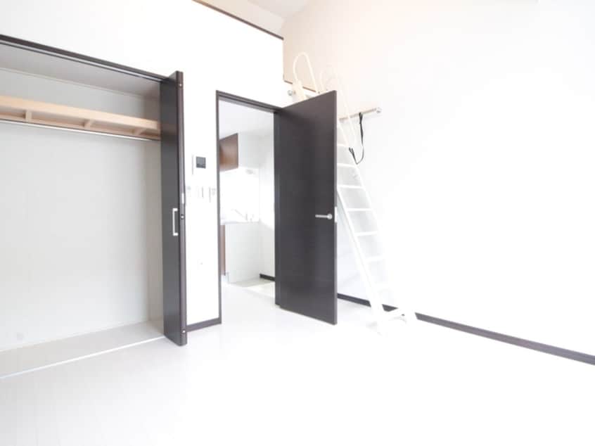 居室 Ｒｅｓｅｄａ