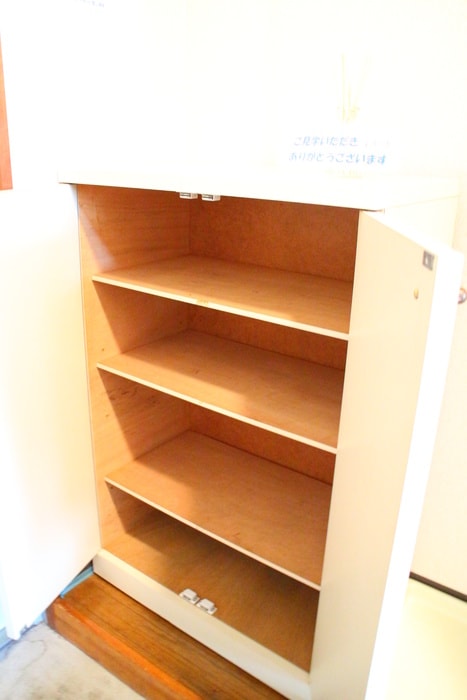 靴箱 ビバリ－ヒルズＣ