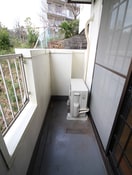 ベランダ・バルコニー ビバリ－ヒルズＣ