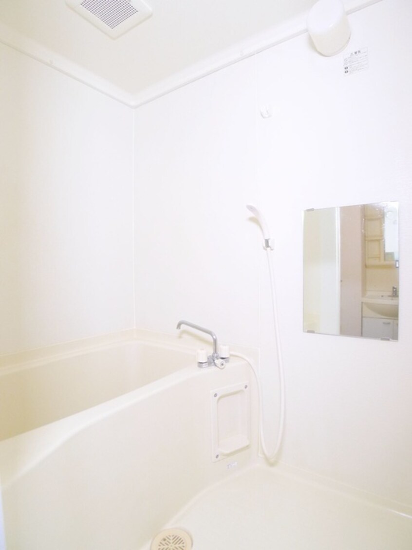 バス／シャワールーム等 エスポワ－ル