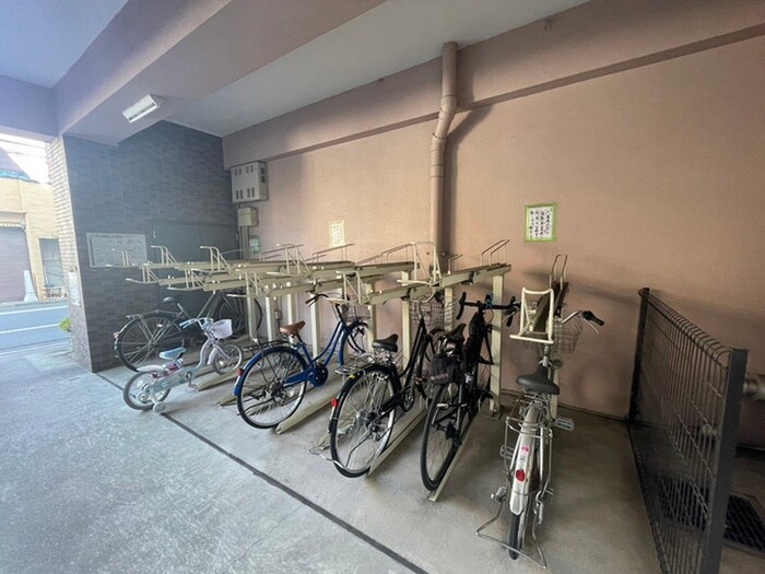 駐輪場 サウスコーラル(403)
