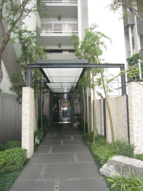 エントランス部分 プラウド西大島(203)