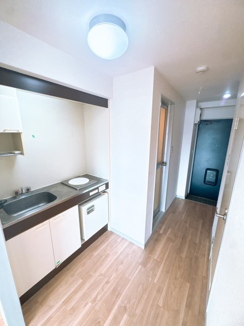 廊下 ザ・サム・ハラ