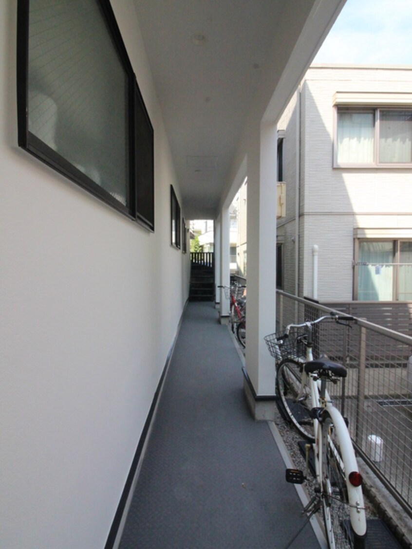 駐輪場 PORTE