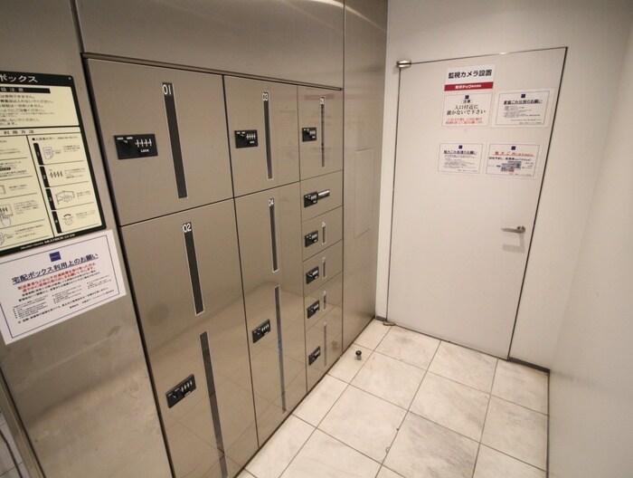 エントランス部分 レジディア新川(405)