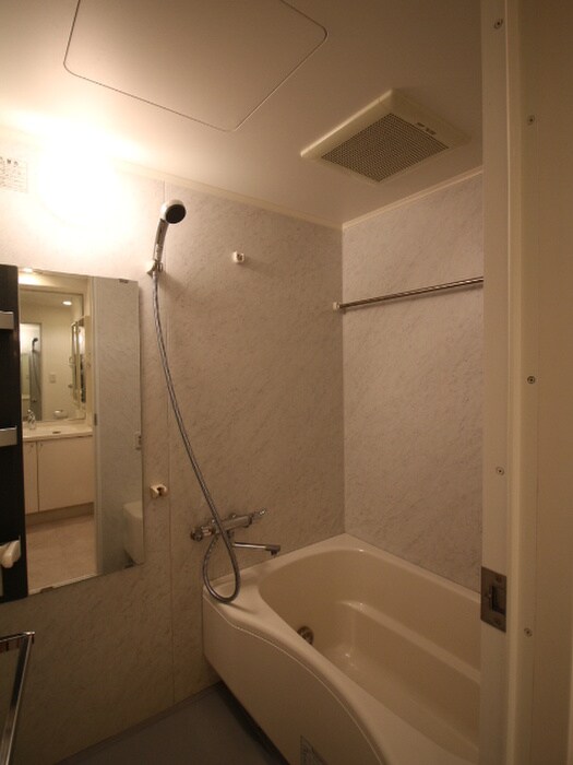 バス／シャワールーム等 レジディア新川(405)