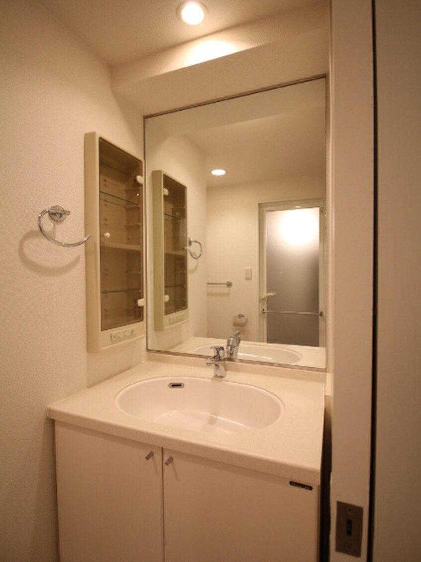 洗面 レジディア新川(405)