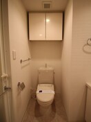 トイレ レジディア新川(405)