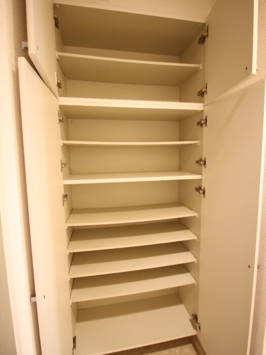 靴箱 レジディア新川(405)