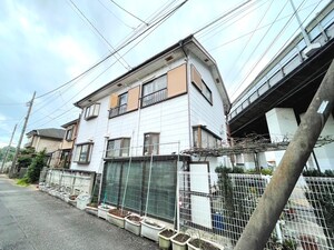 カ－サ　ミヨ