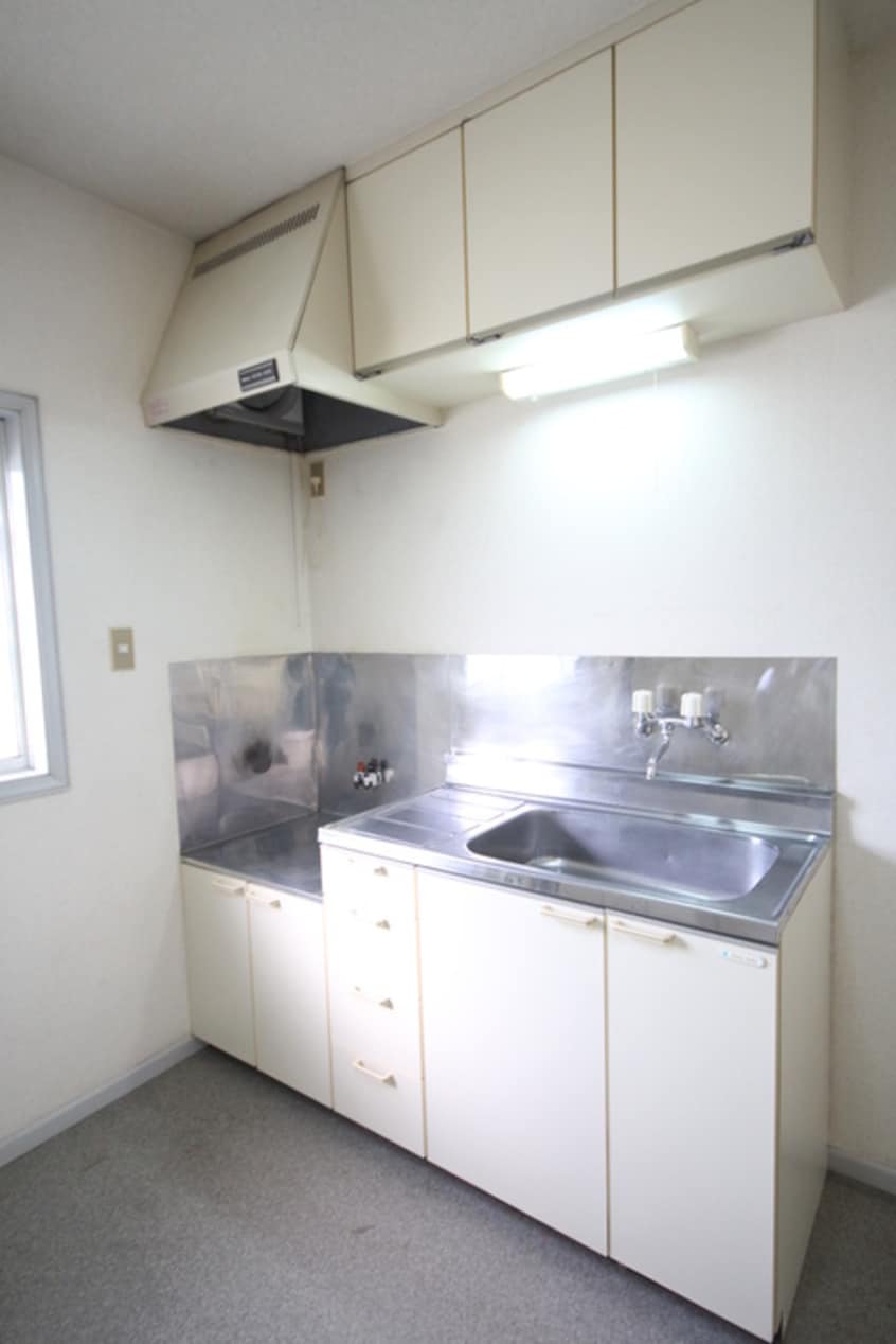 キッチン フラワーハイツＢ