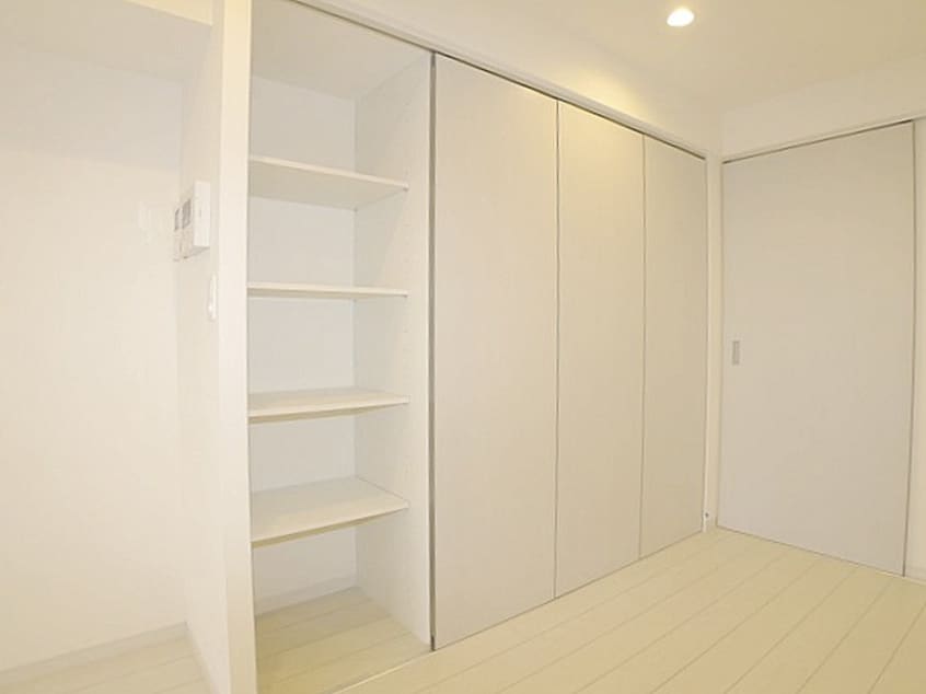 収納 リブリ・ラ　サンサリテ西船橋