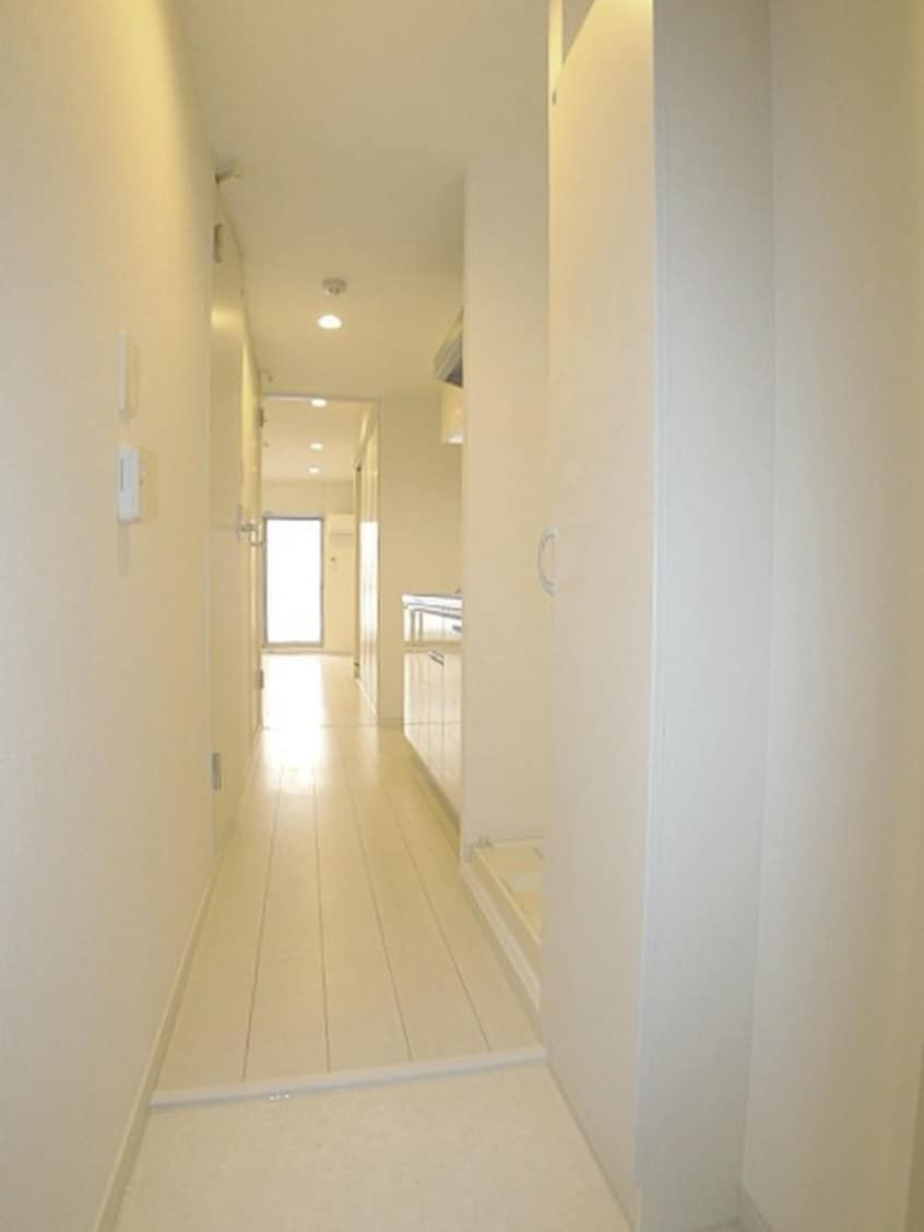 玄関 リブリ・ラ　サンサリテ西船橋