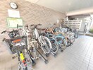 駐輪場 コ－トアベニュ－横浜