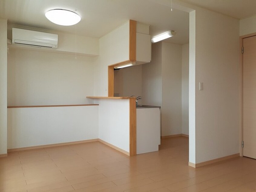 内観写真 チェリー　ブラッサム　ガーデン