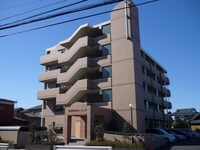 ゴ－ルド・メゾン参番館