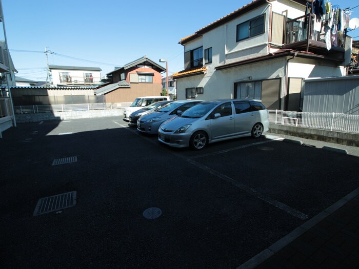 駐車場 マンションプラティーノ