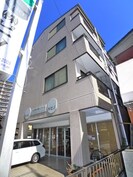 アーク春雨橋Ａ棟の外観