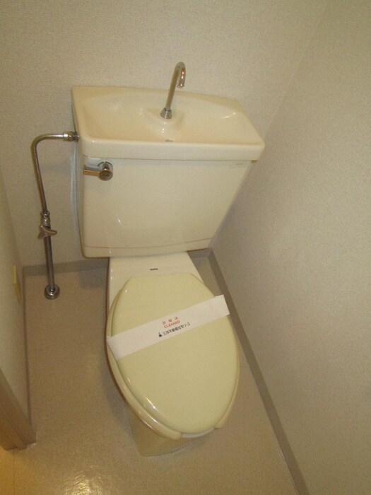 トイレ ベイシテｲメゾン石川町