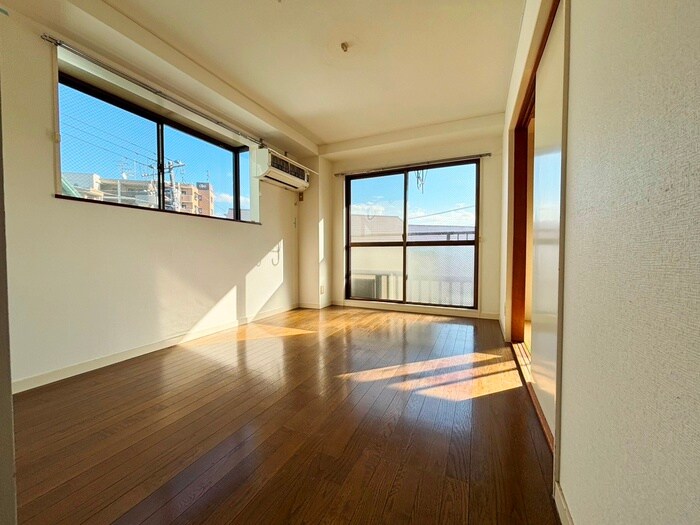 居室 フラットヴァレイ