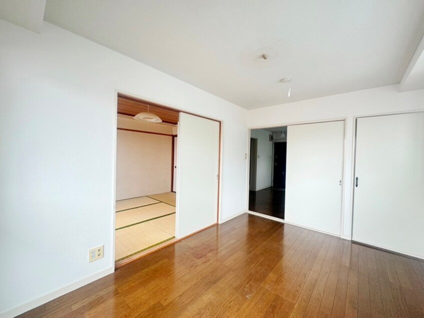 居室 フラットヴァレイ