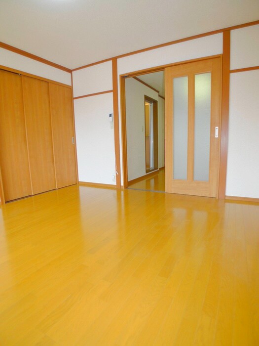 居室 ヤマトビル