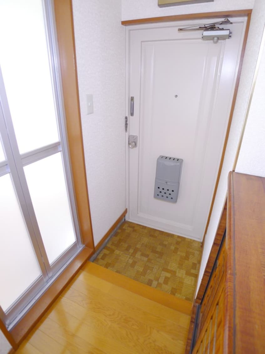 靴箱 ヤマトビル