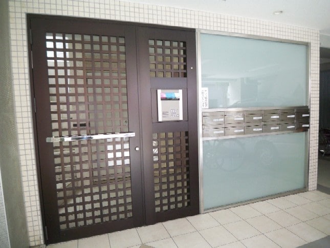 エントランス部分 メゾンドソレイユ