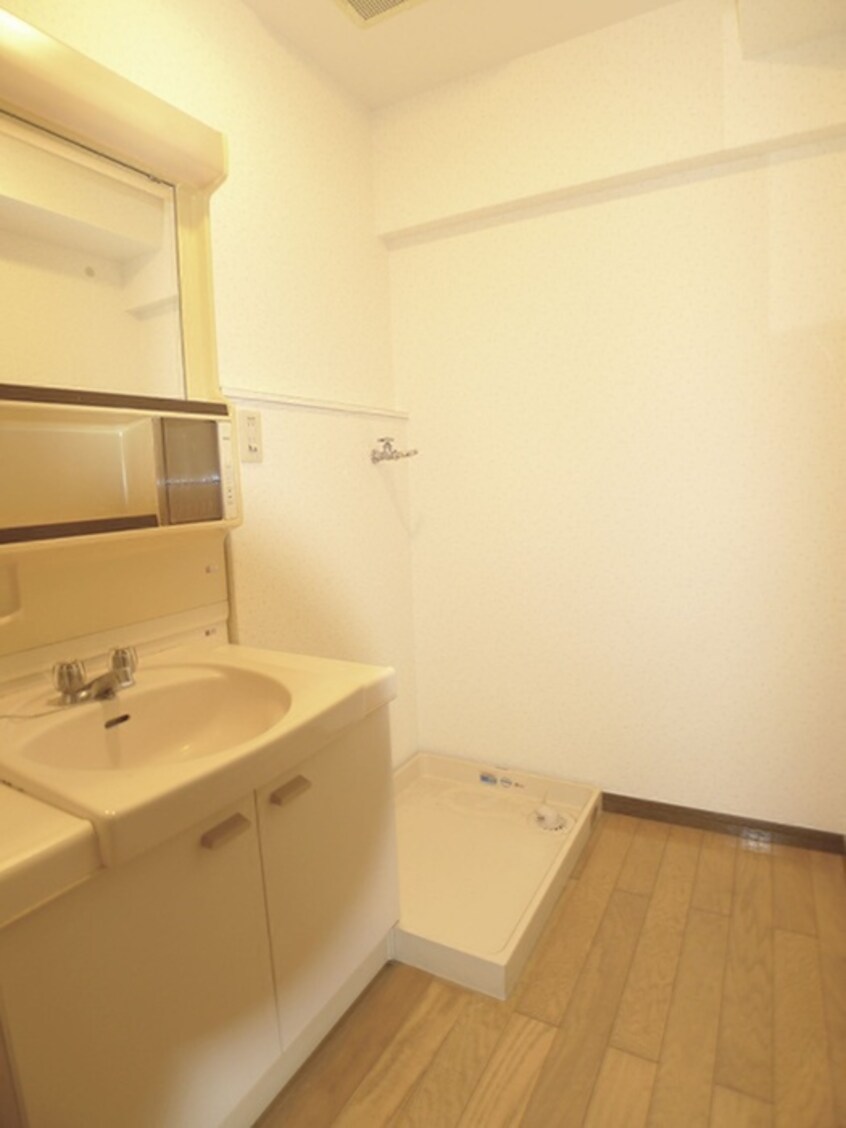 洗濯機置場 グランエトワ－ル