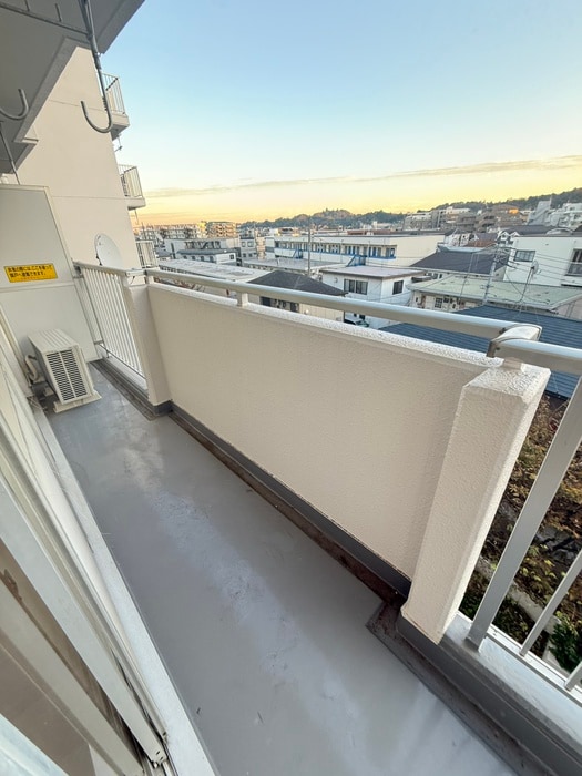 ベランダ・バルコニー プラザ向ヶ丘遊園(409)