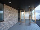 エントランス部分 ヒルトップいぶき野