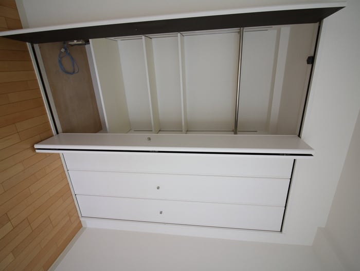 収納 レジディア新川(607)