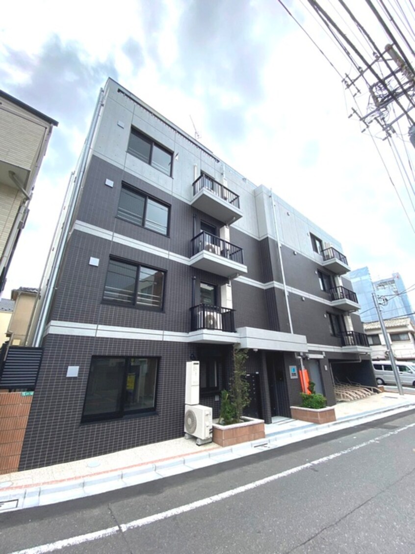 外観写真 ウェルスクエア西新宿五丁目