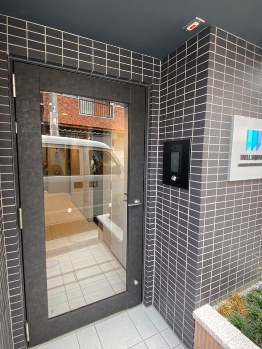 エントランス部分 ウェルスクエア西新宿五丁目