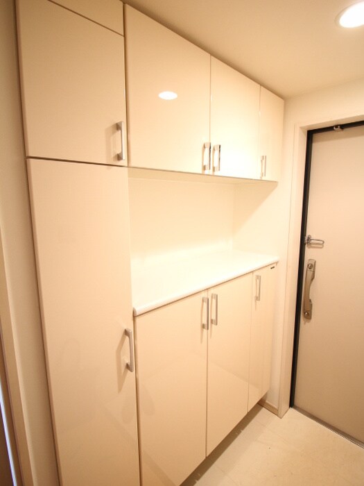 玄関 メゾンド日本橋三越前