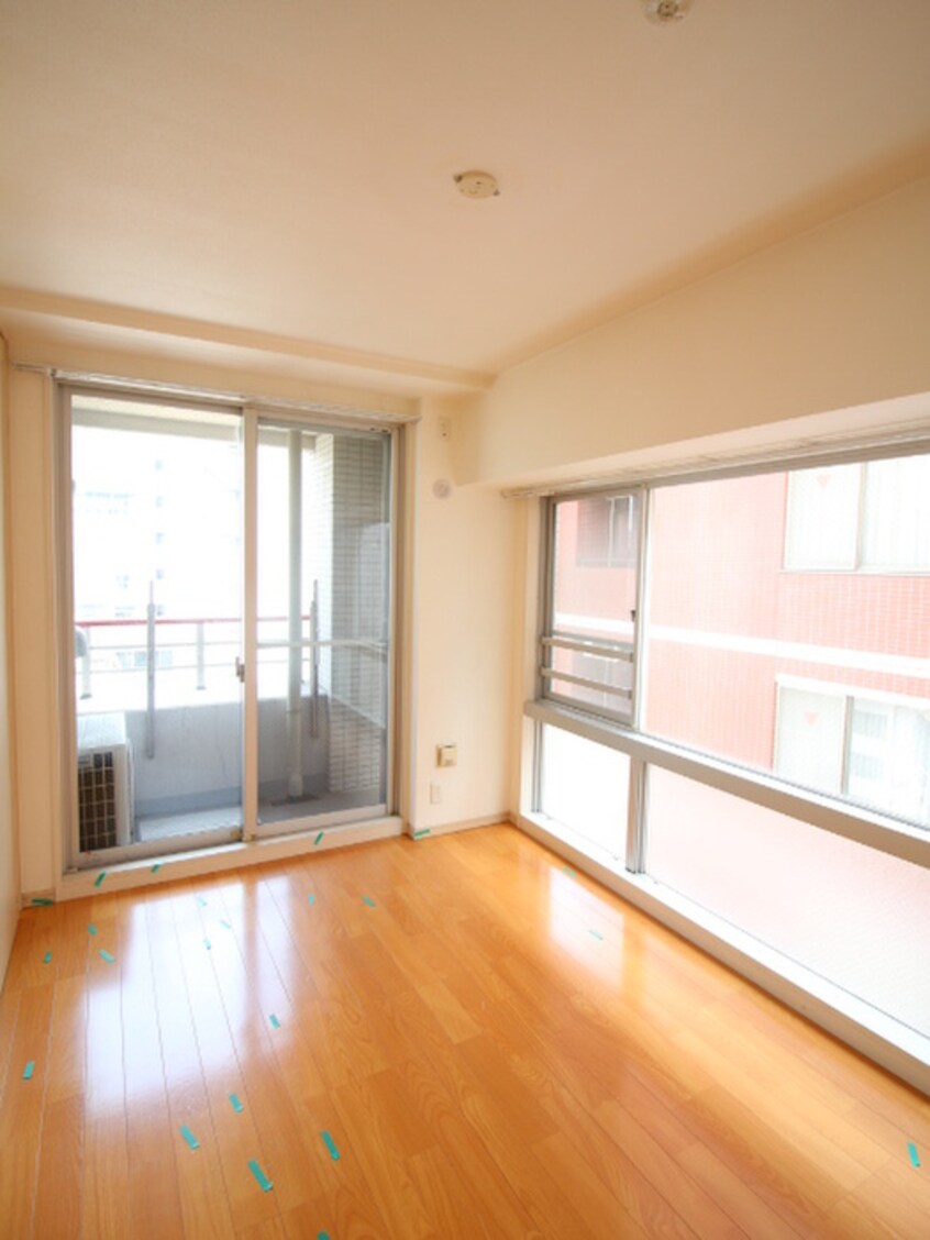 居室 メゾンド日本橋三越前