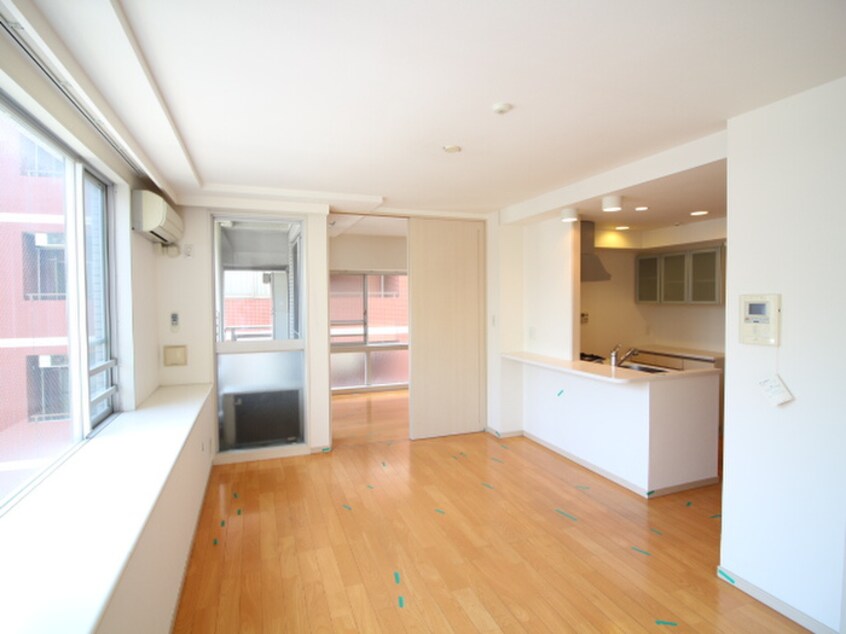 居室 メゾンド日本橋三越前