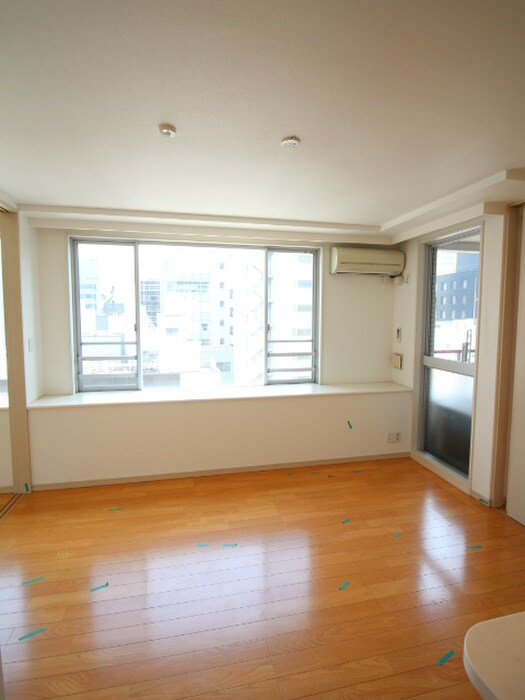 居室 メゾンド日本橋三越前