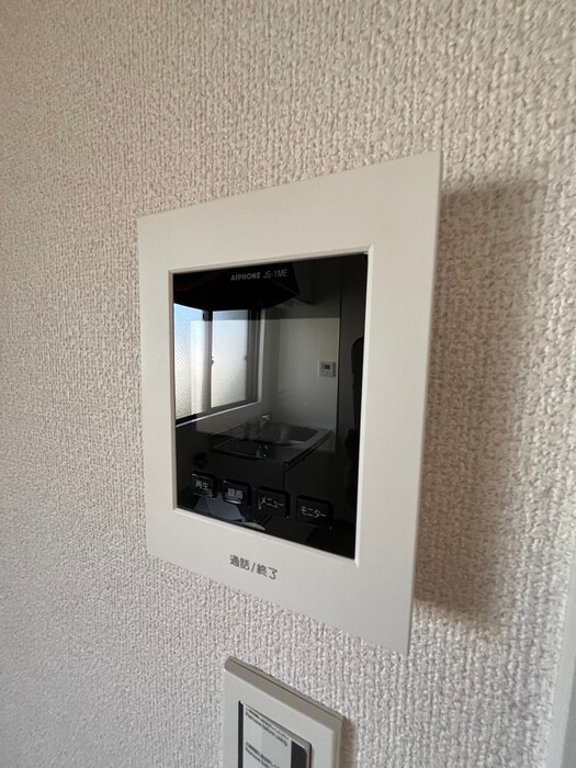 内観写真 リバ－サイド丸山